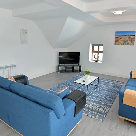 Pier House Luxury Apartment Dingle
